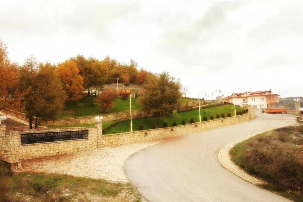 Afkos Grammos Boutique Hotel Resort Nestorion Exterior photo