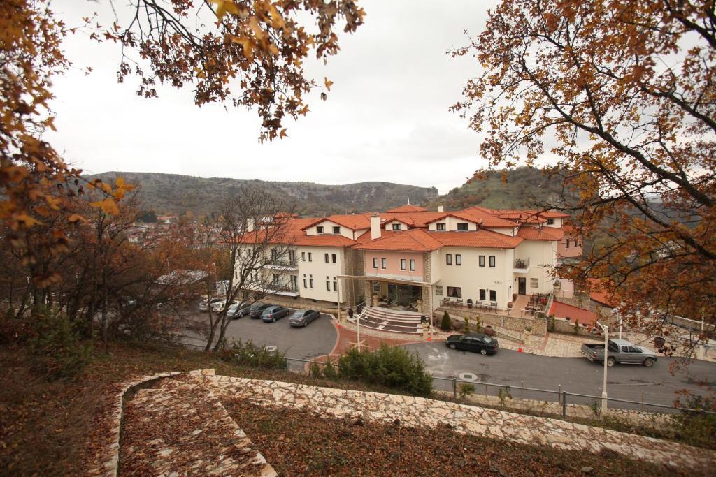 Afkos Grammos Boutique Hotel Resort Nestorion Exterior photo